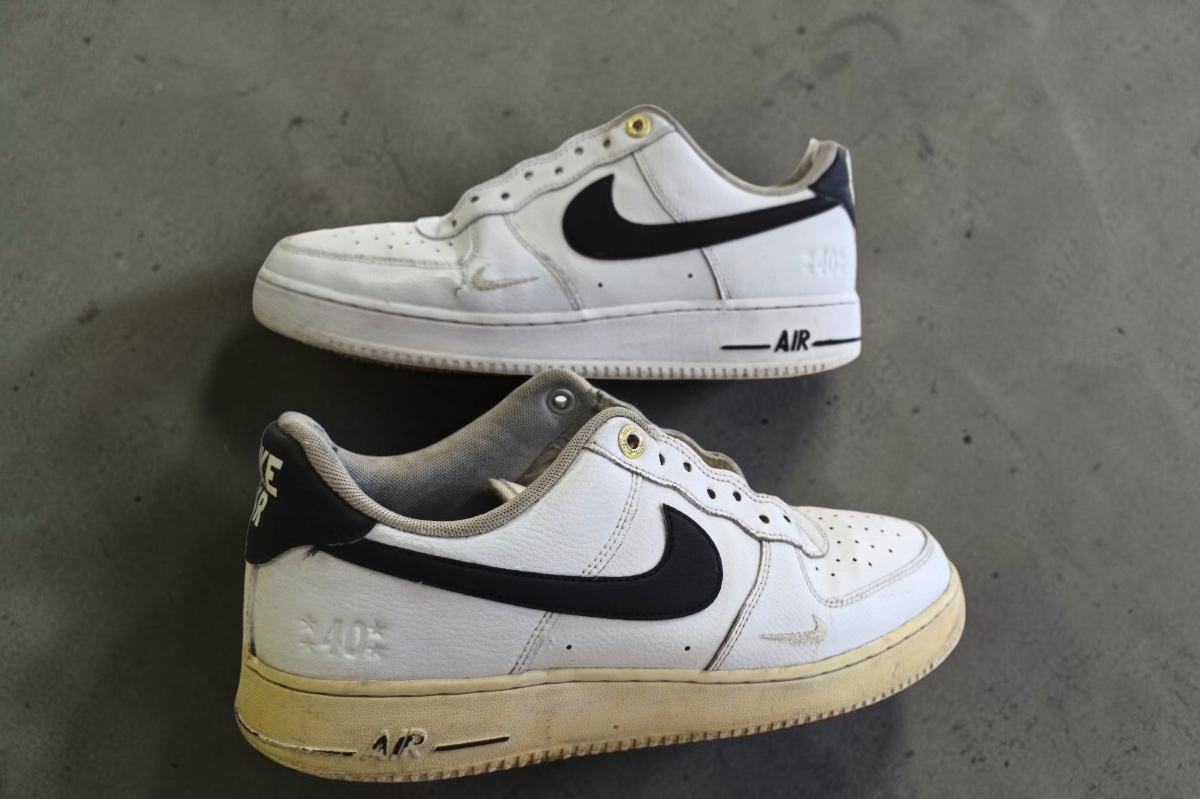 Ανακαλύψτε Πώς Καθαρίζεται η Κιτρινισμένη Σόλα στα Sneakers!